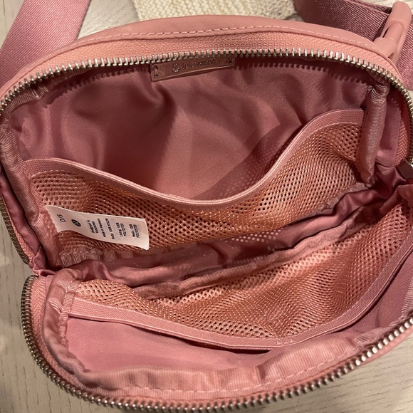 Lululemon Athletica Dusty Rose Crossbody Bag - Picture 2 of 3